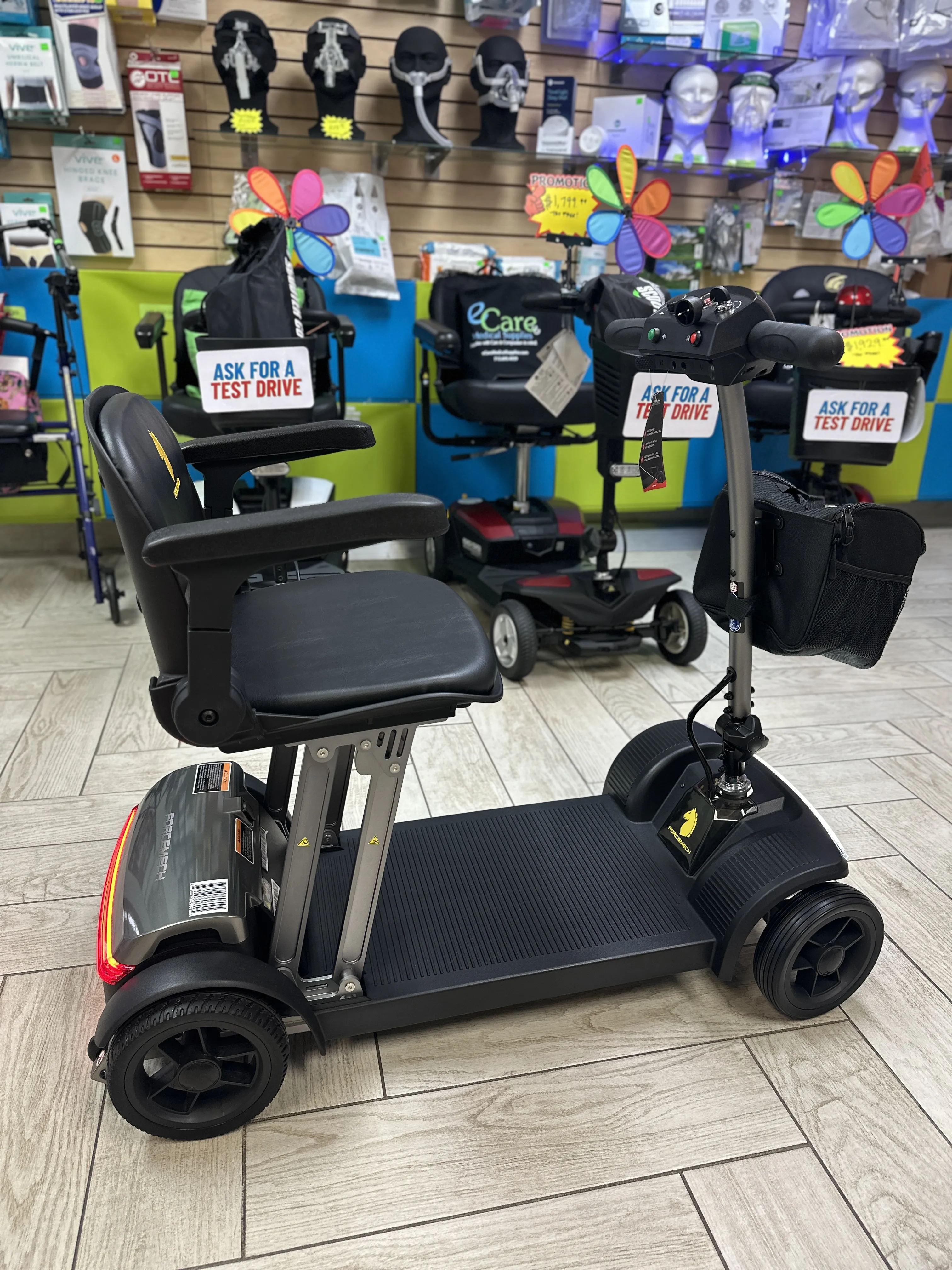 Pathmate Folding Lite Scooter