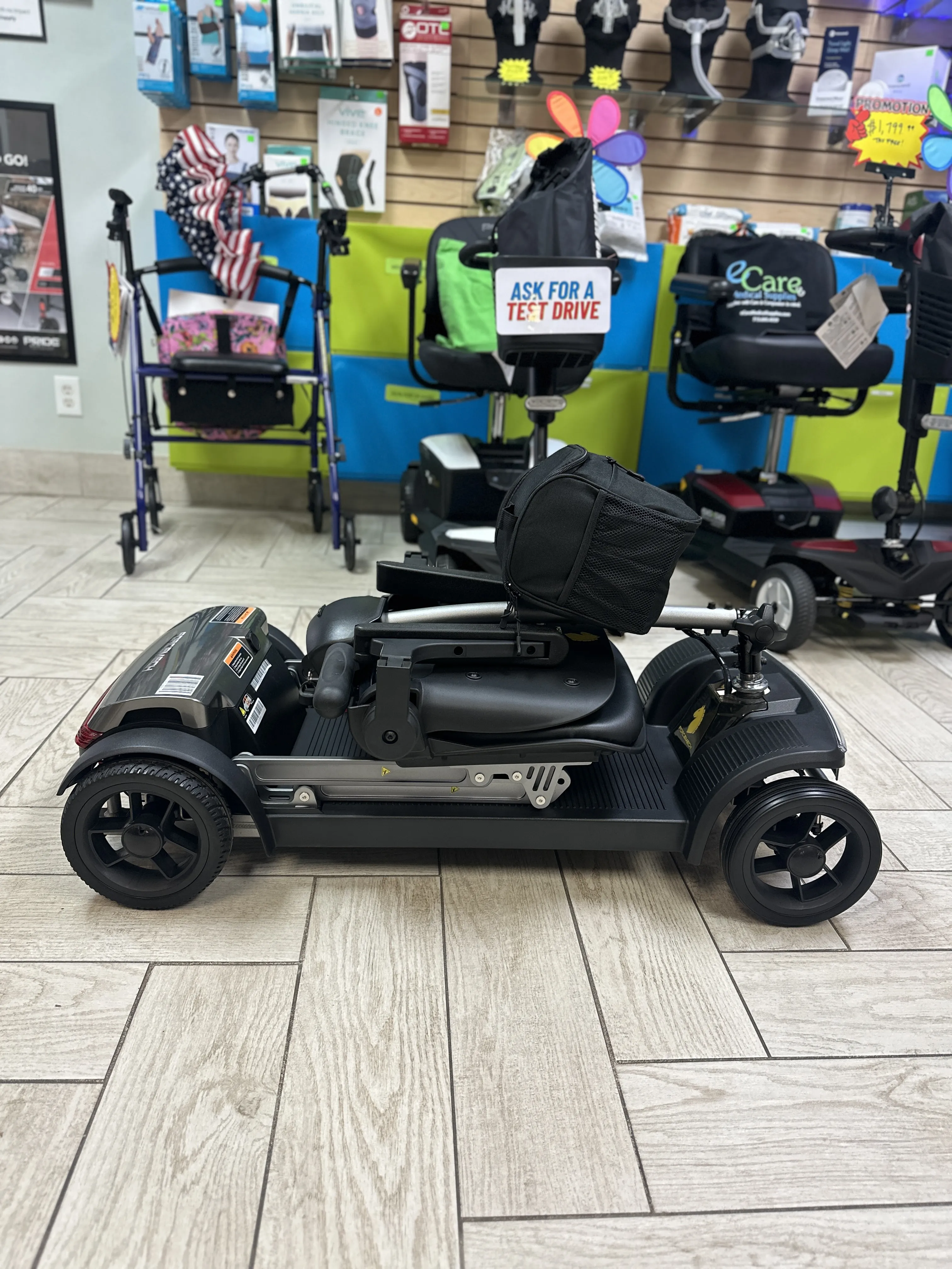 Pathmate Folding Lite Scooter
