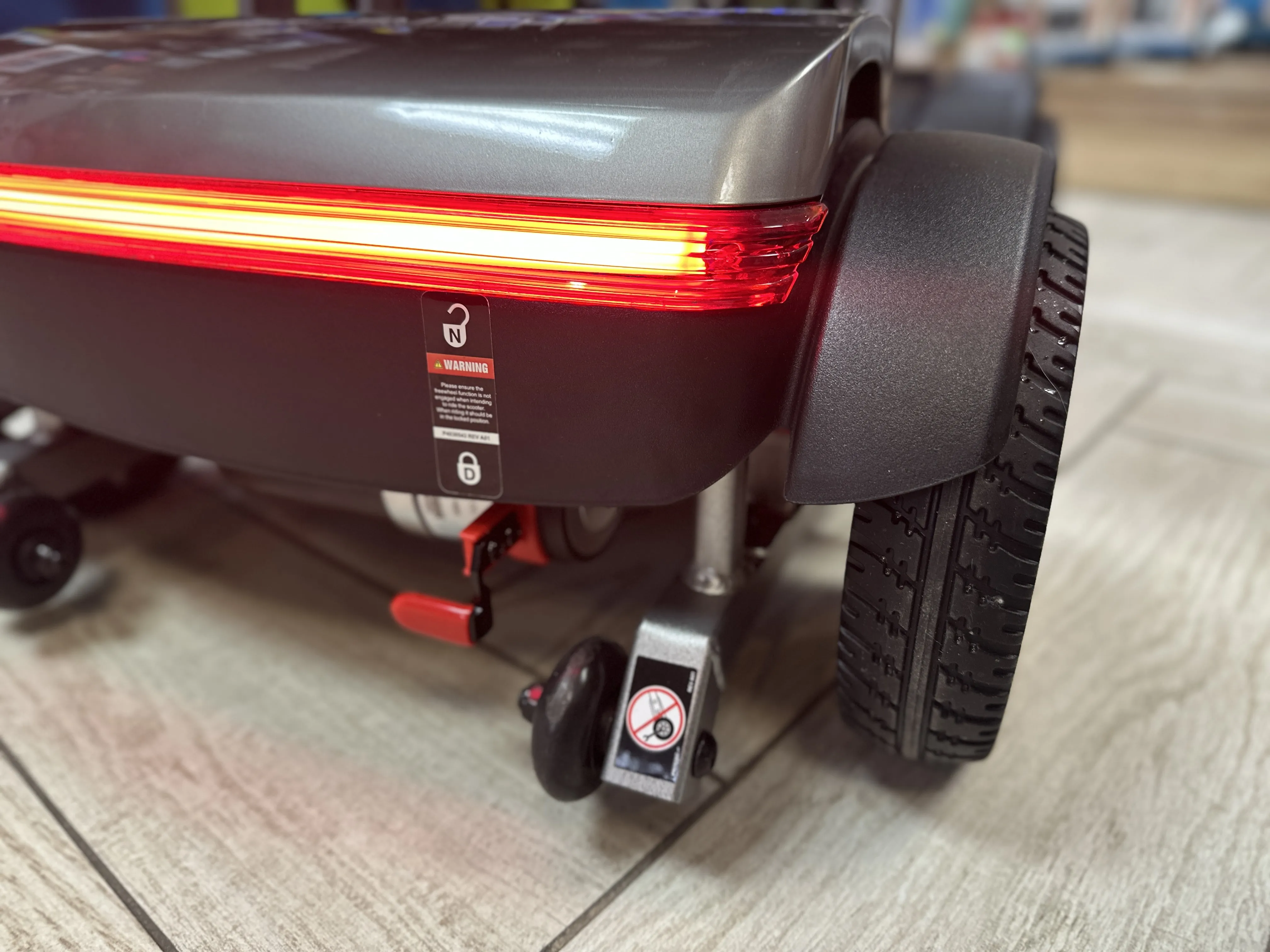 Pathmate Folding Lite Scooter
