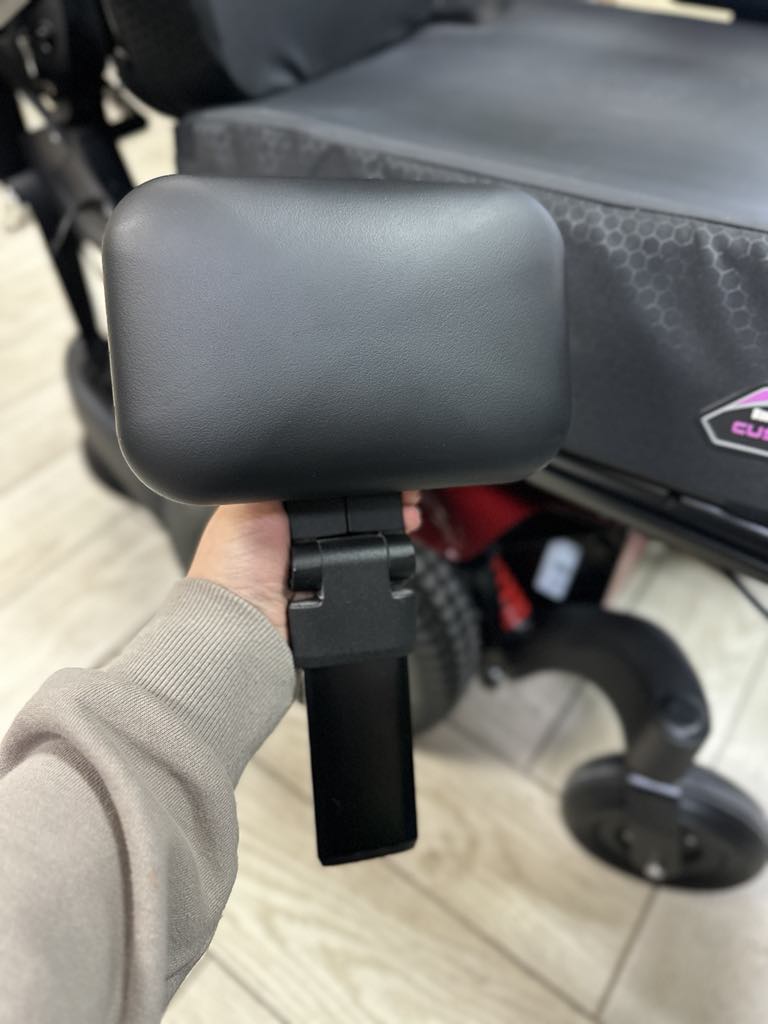 Quickie Q300 Mini With Power Seating System (SEDEO PRO)