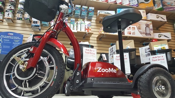ZooMe Three Wheel Recreational Scooter - 300 Lb Cap