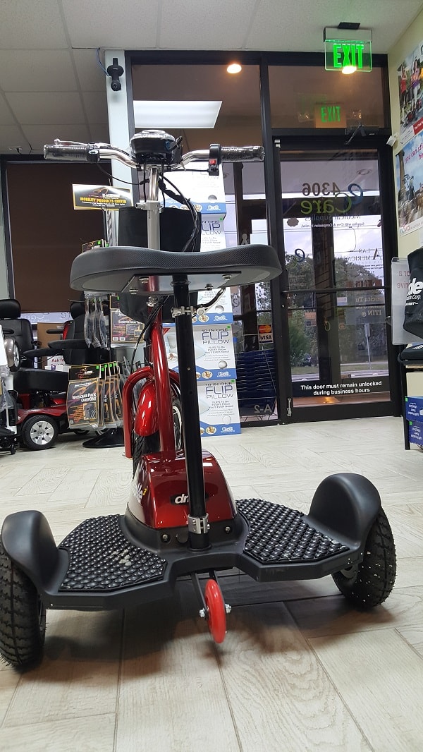 ZooMe Three Wheel Recreational Scooter - 300 Lb Cap