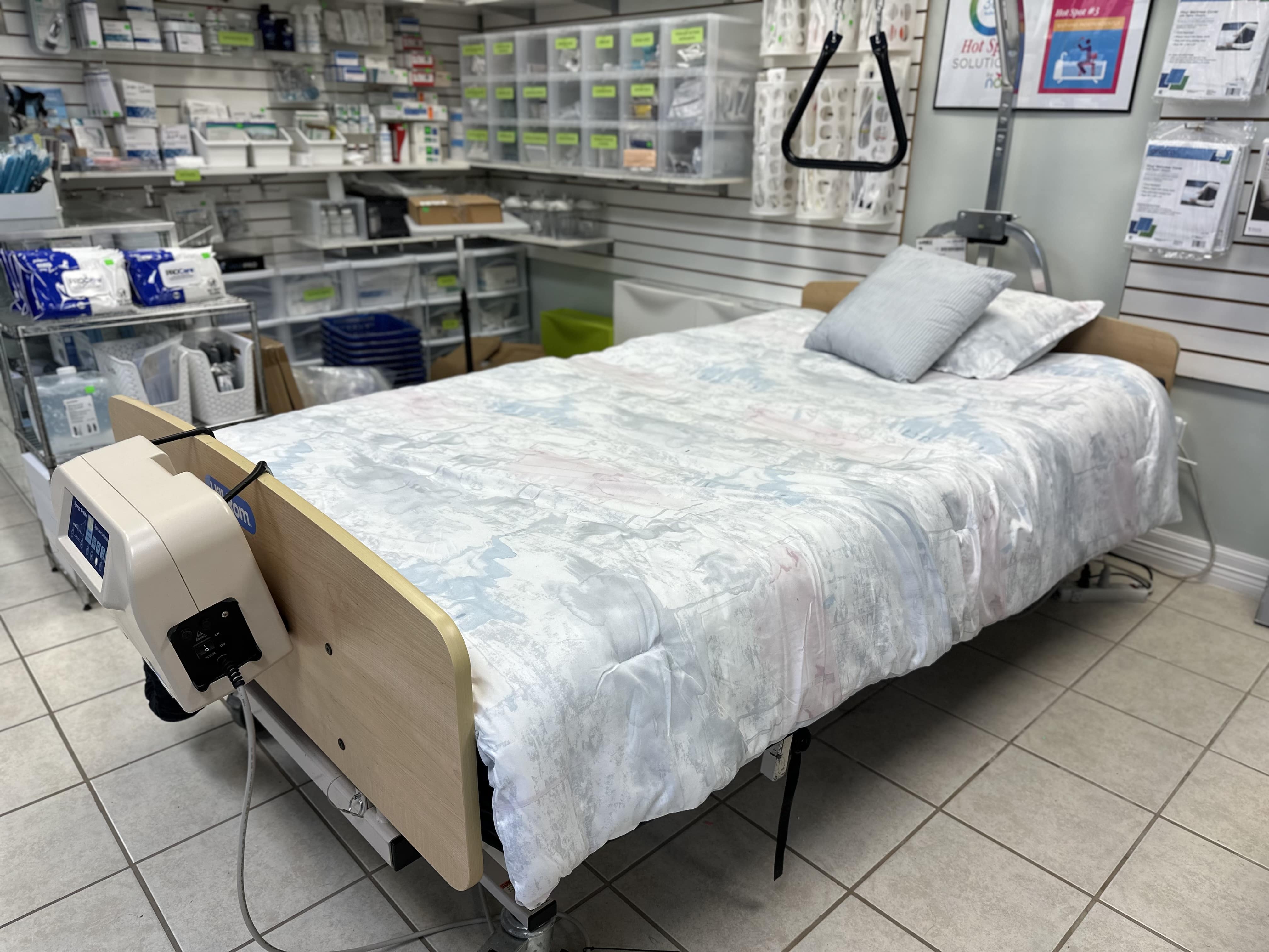 Hillrom Bariatric 48" Hospital Bed with Dynamic Low Air Loss Alt