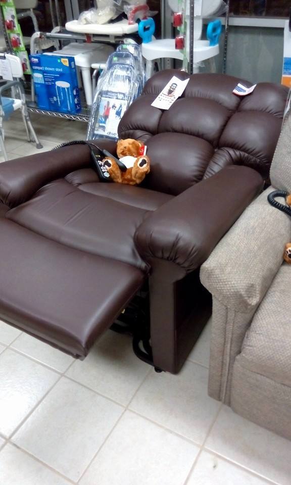 19" Zero Gravity Cloud with MaxiComfort Reclining Lift Chair-375Lbs Cap