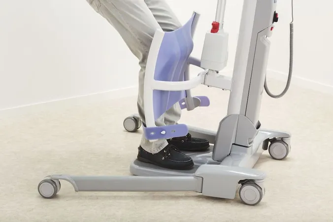 Arjo Powered Sara Flex Sit To Stand Patient Lift With Scale