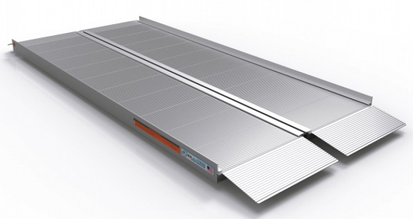 8' Aluminum Singlefold Suitcase Ramp Signature Series-800 Lb Cap