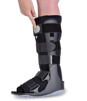 Ovation Cam Walker Short Boot